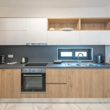 Apartment Newly Renovated In The Heart Of Kerameikos Athens